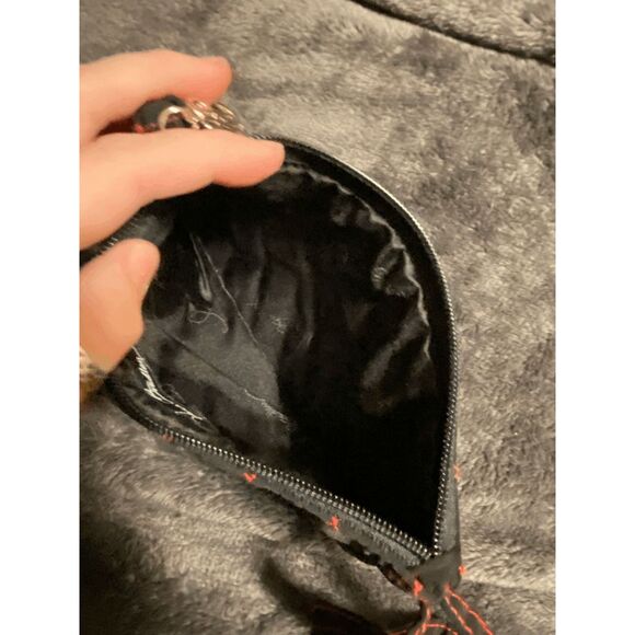 Vera Bradley Silk Small Black & Red Quilted Purse Clutch Makeup Pouch Wristlet - Picture 4 of 9